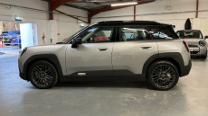 MINI Aceman 135kW E Classic 43kWh 5dr Auto Electric Hatchback